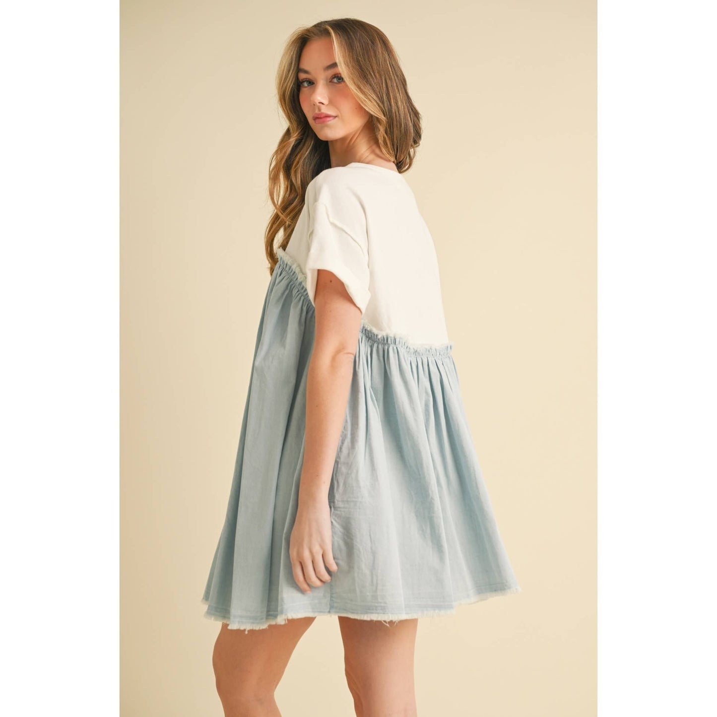 Camellia - TWOFER CHAMBRAY BABYDOLL DRESS : MEDIUM WASH