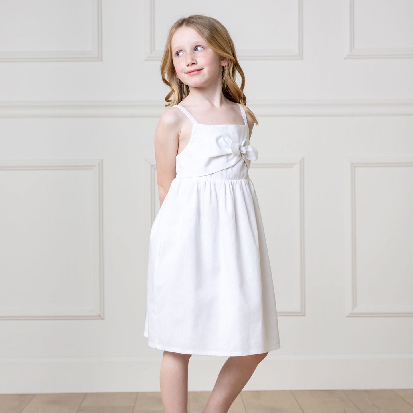 Hope and Henry - Bow Front Sundress: White Linen