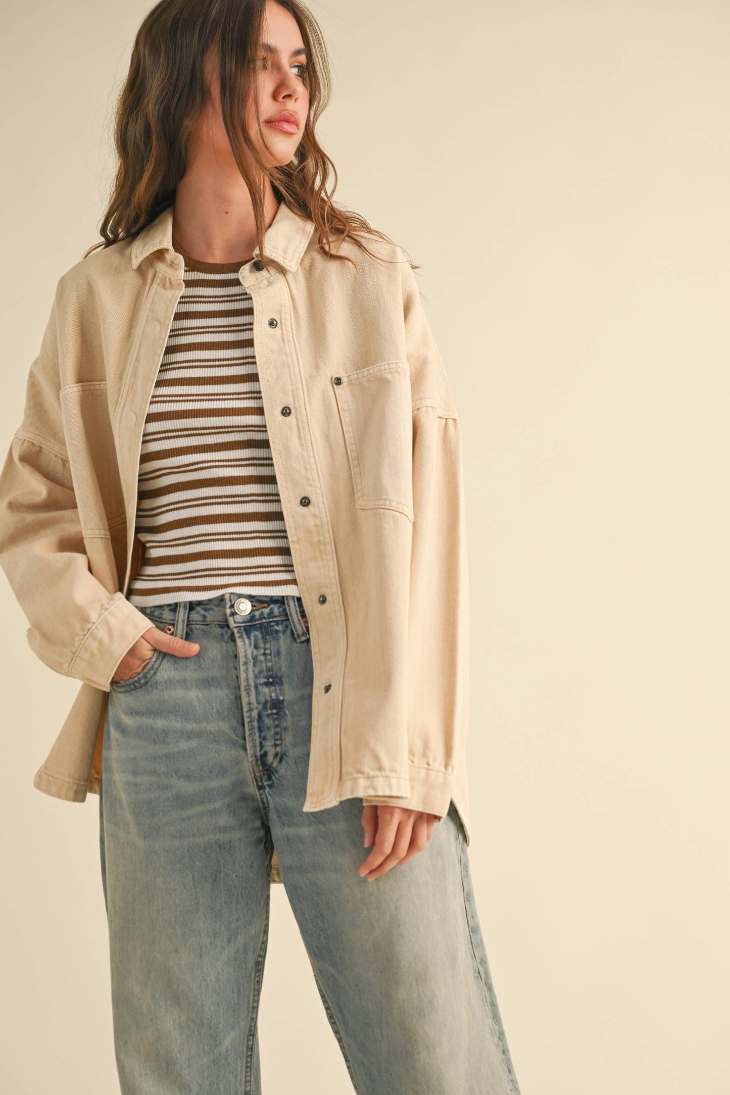 MIOU MUSE - J5364   WASHED SNAP BUTTON DENIM SHACKET: OLIVE